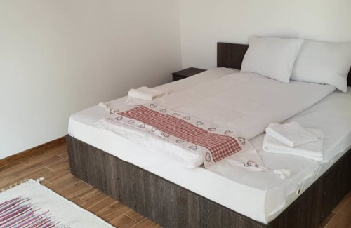 Sichevita House | Danube Village Resort