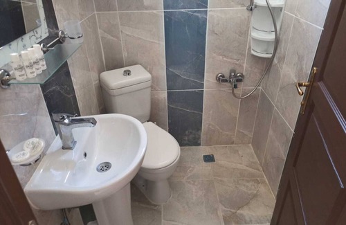Ardanuc Hotel | Danzot Tatil Köyü