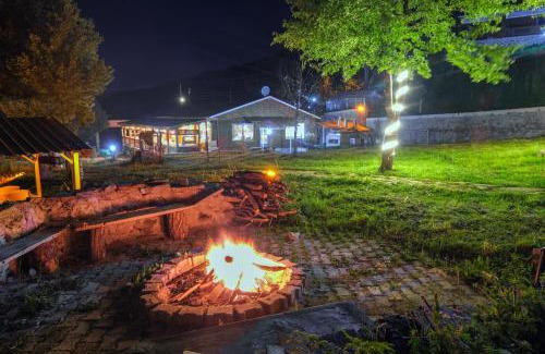Ardanuc Resort | Danzot Tatil Köyü ve Restoran