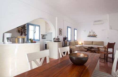 Agia Paraskevi Villa | Daphne | Cycladic Two-Bedroom Villa with Private Pool and Sea View