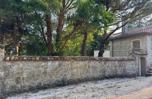 Vinchiaturo Villa | Daphne Estate