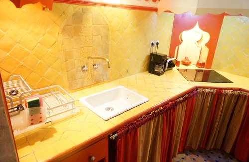 Ahl Agadir Apartment | dar alizès (city center and 10 minutes to beach)