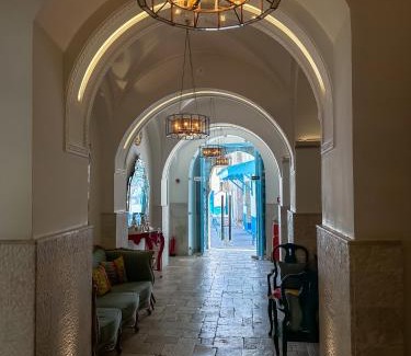 Medina of Tunis Apartment | Dar Ben Turkia