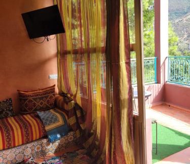 Tnine Ourika Apartment | Dar Hanane