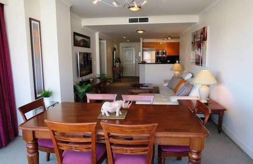 Darling Harbour Apartment | Darling Harbour Escape