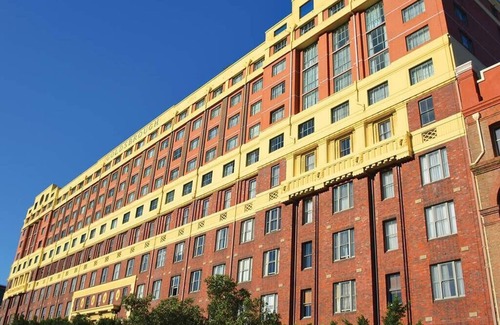 Darling Harbour Apartment | Darling Harbour Studio w Pool Sauna Gym Jacuzzi
