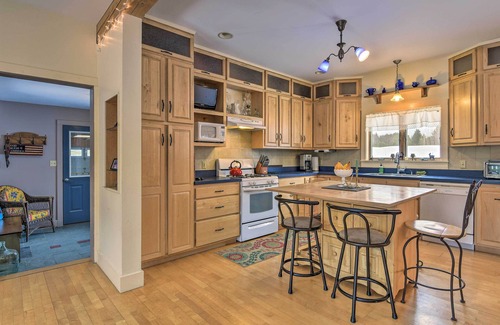 Lyndon House | Darling Hill Home on Kingdom Trails-Near Burke Mtn
