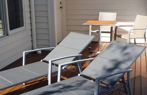 Sorrento Apartment | Darling Retreat is perfect for that quiet, relaxing holiday escape.