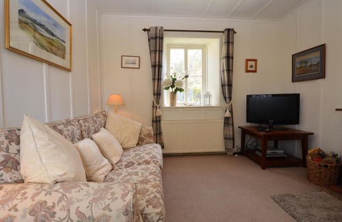 Cairndow House | Darroch Beag