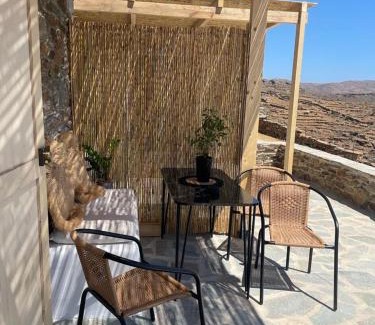 Kithnos House | Darsi suites Kythnos