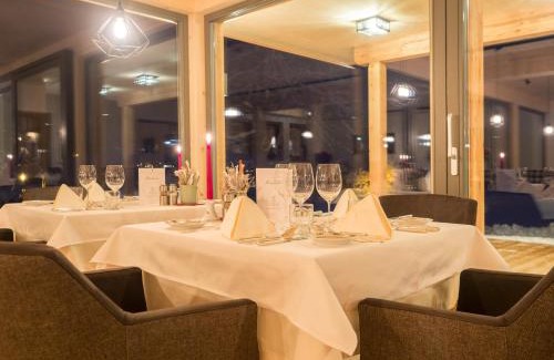 Gatschach Hotel | Das Leonhard - Naturparkhotel am Weissensee