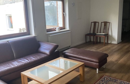 Langenhahn Villa | Das neu Renovierte Haus Liegt am Waldrand Idealer Ausgangspunkt in Westewald
