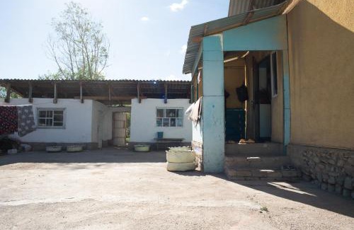 Naryn Region House | Dastans Homestay, Bed and Breakfast & Horse riding