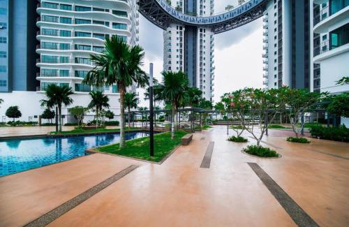 Taman Keramat Apartment | Datum Jelatek - KLCC Sky Ring Linked To LRT & Mall by AwNa