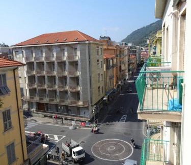 Alassio Apartment | DaVinci104