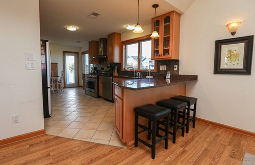 Southern Shores House | Dawn Treader - 6 BR Oceanside Vacation Home w/Private Pool, Hot Tub, Dogs Allowed