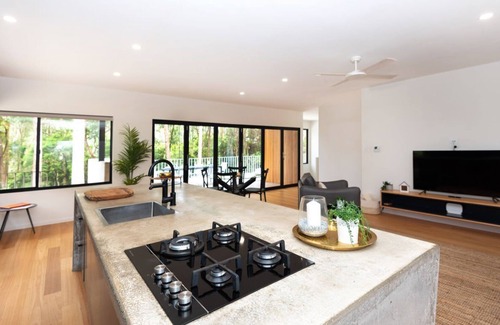 Lilli Pilli House | Daydream Cottage - beachside luxury in Lilli Pilli