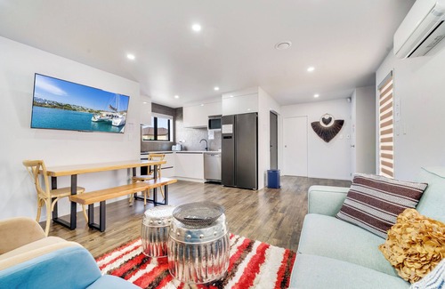Papatoetoe House | Daylight House – Dwell & Delight near Auckland Airport