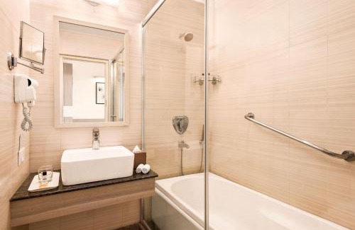 Shahjahanpur Hotel | Days Hotel By Wyndham Neemrana