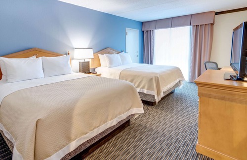 Toms River Hotel | Days Hotel by Wyndham Toms River Jersey Shore