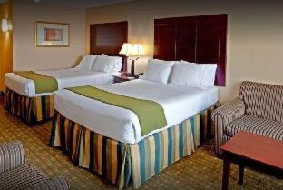 North Bergen Hotel | Days Hotel by Wyndham North Bergen