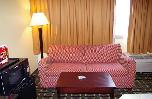 Danville Hotel | Days Hotel & Conference Center by Wyndham Danville
