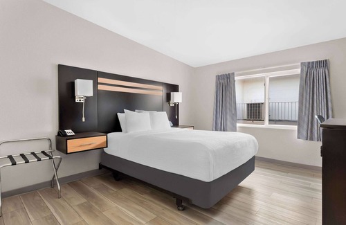 McKownville Hotel | Days Inn by Wyndham Albany SUNY