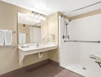 Buckeye Hotel | Days Inn by Wyndham Buckeye
