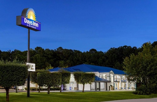 Fulton Hotel | Days Inn by Wyndham Fulton