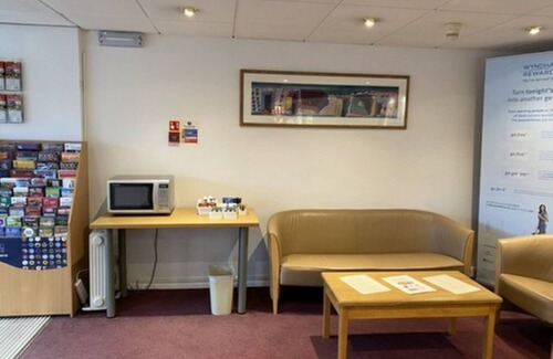 Michaelwood Hotel | Days Inn by Wyndham Michaelwood M5