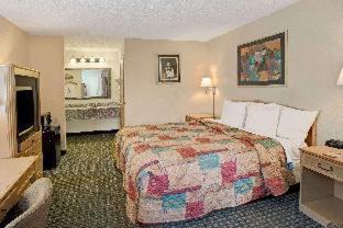 Mooresville Hotel | Days Inn by Wyndham Mooresville Lake Norman