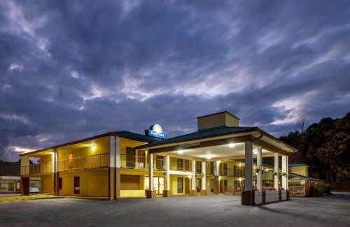 Murphy Hotel | Days Inn by Wyndham Murphy