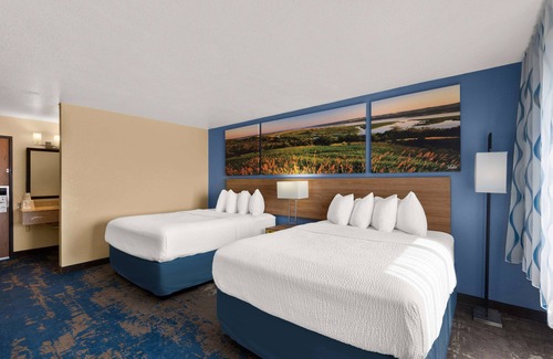 Newton Hotel | Days Inn by Wyndham Newton