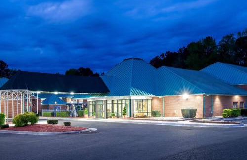 Petersburg Hotel | Days Inn by Wyndham Petersburg/South Fort Lee