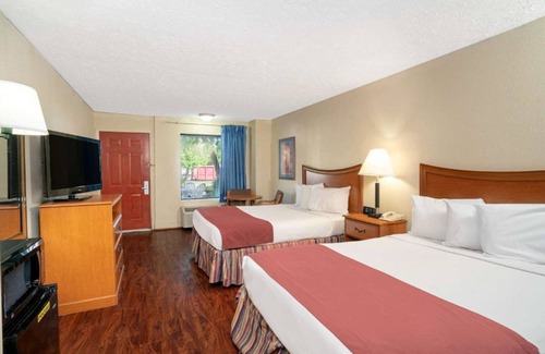 Pigeon Forge Hotel | Days Inn By Wyndham Pigeon Forge South