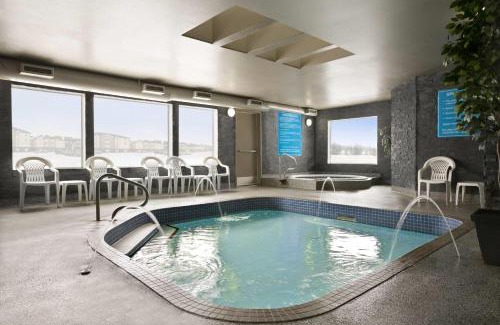 Regina Hotel | Days Inn by Wyndham Regina