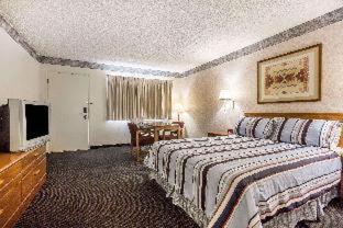 Ridgecrest Hotel | Days Inn by Wyndham Ridgecrest near China Lake Naval Station