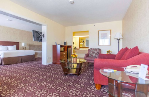 Shenandoah Hotel | Days Inn by Wyndham Shenandoah