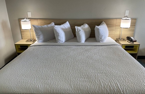 Temple Hotel | Days Inn by Wyndham Temple