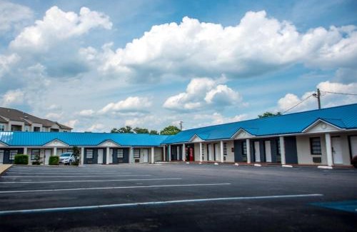 Troy Hotel | Days Inn by Wyndham Troy