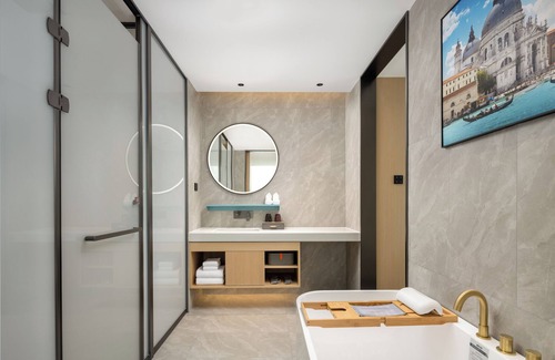 Zhuhai Gongbei Hotel | Days Inn By Wyndham Zhuhai Gongbei Port