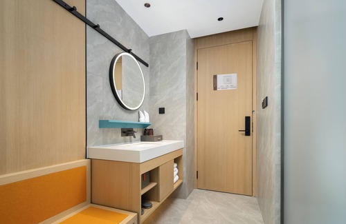 Zhuhai Gongbei Hotel | Days Inn By Wyndham Zhuhai Gongbei Port