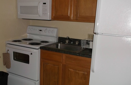 Taylor Creek Hotel | Days Inn Lake Okeechobee
