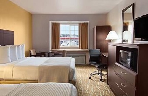 Airway Heights Hotel | Days Inn & Suites by Wyndham Spokane Airport Airway Heights