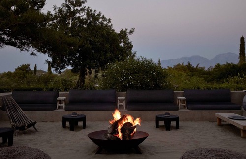 Agios Nikolaos Villa | Dazzling Crete Hotel | Deluxe Bungalow | Modern Furnishing | Stunning Sea.