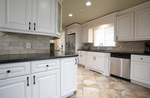 Hermosa Village House | Dazzling Pool Home, 3 En-Suites 1/4 mile 2 Disney