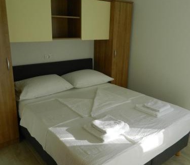 Gruz Apartment | DB1 & DB2