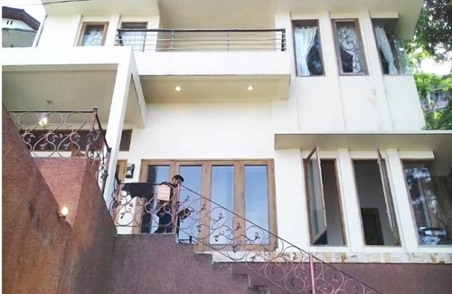 Ciburial Villa | De Bukit Dago Villa by HouseinBandung