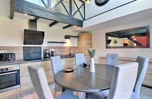 Locoal-Mendon House | De Cap'Vihan - LOCOAL MENDON