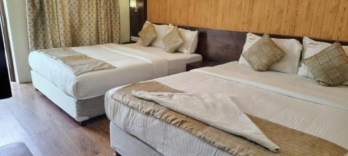 Porur Hotel | De Castle Inn